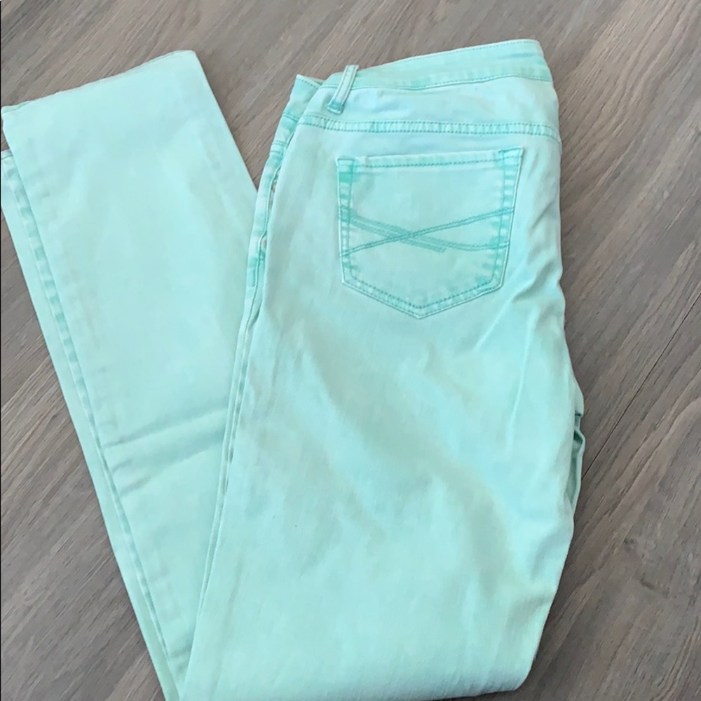 Mint Jeans